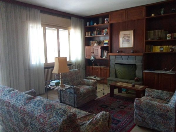 casa indipendente in vendita a Cervia in zona Milano Marittima