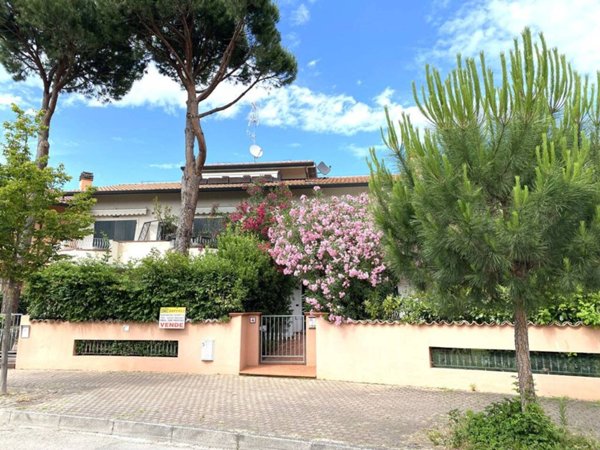 appartamento in vendita a Cervia in zona Milano Marittima