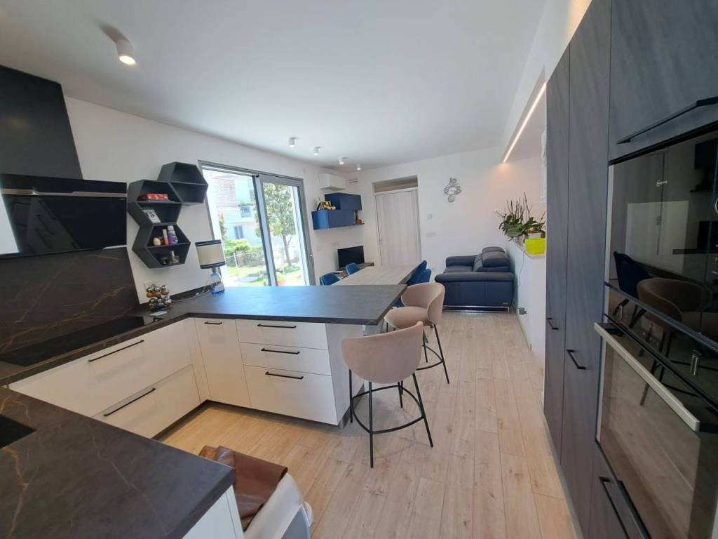 casa indipendente in vendita a Cervia in zona Terme