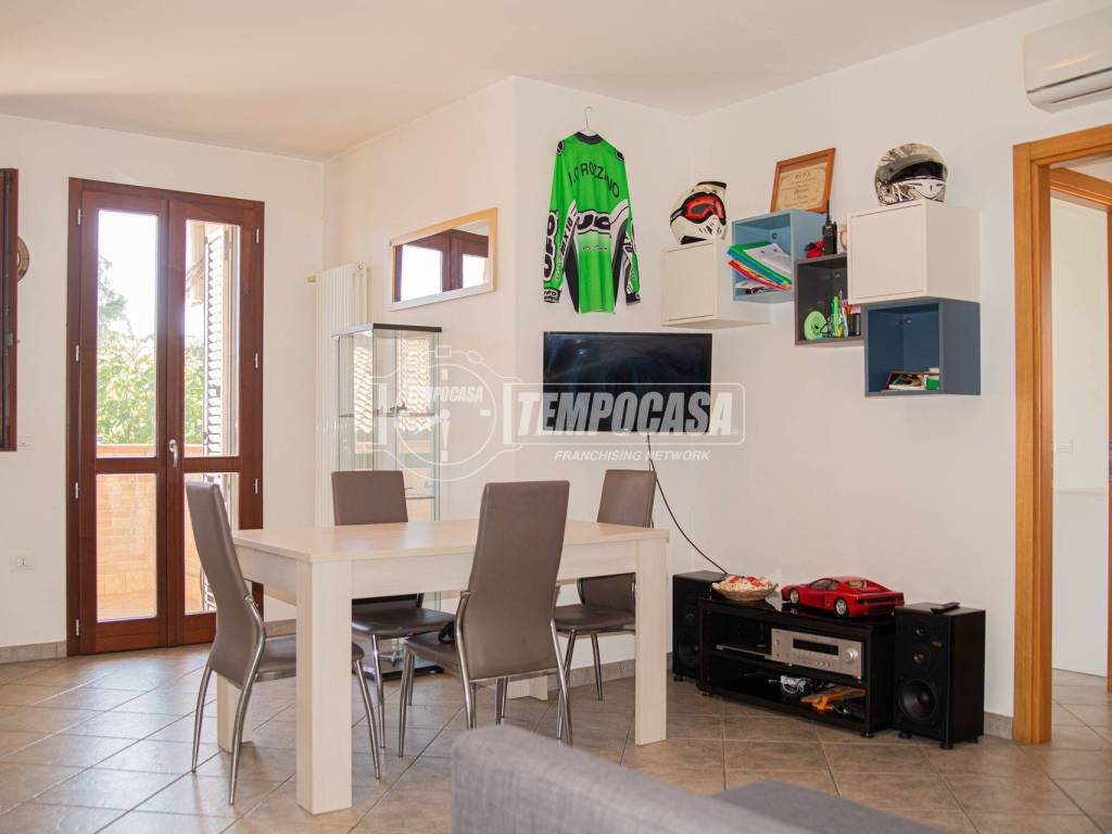 appartamento in vendita a Cervia in zona Montaletto