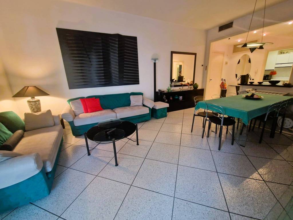 appartamento in vendita a Cervia in zona Milano Marittima