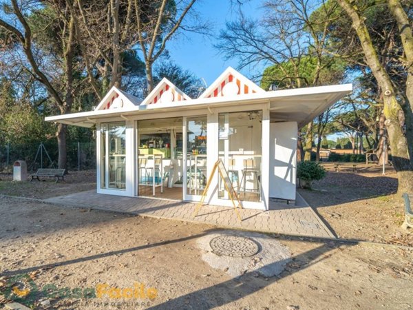 negozio in vendita a Cervia