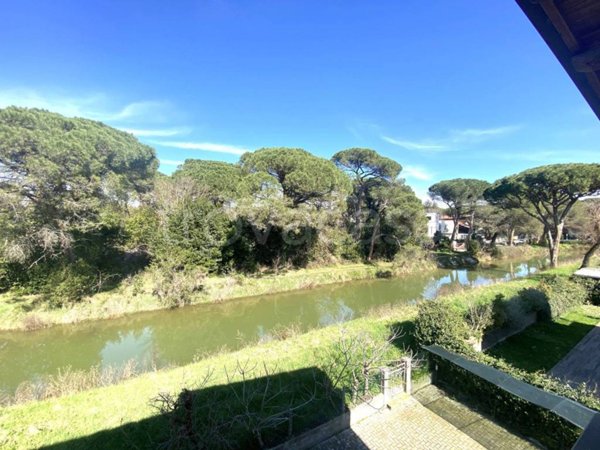 appartamento in vendita a Cervia in zona Milano Marittima