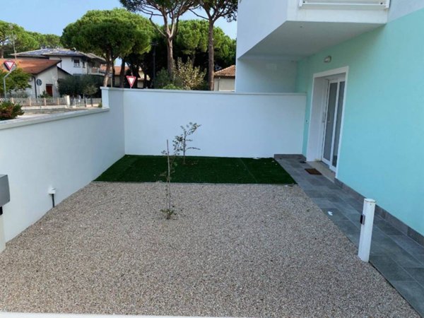 appartamento in vendita a Cervia in zona Pinarella