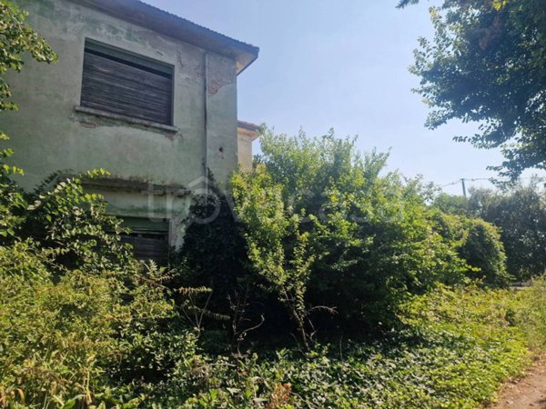 casa indipendente in vendita a Cervia