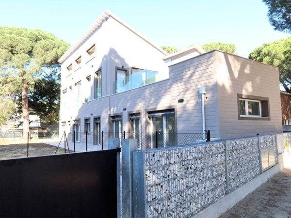 appartamento in vendita a Cervia in zona Milano Marittima