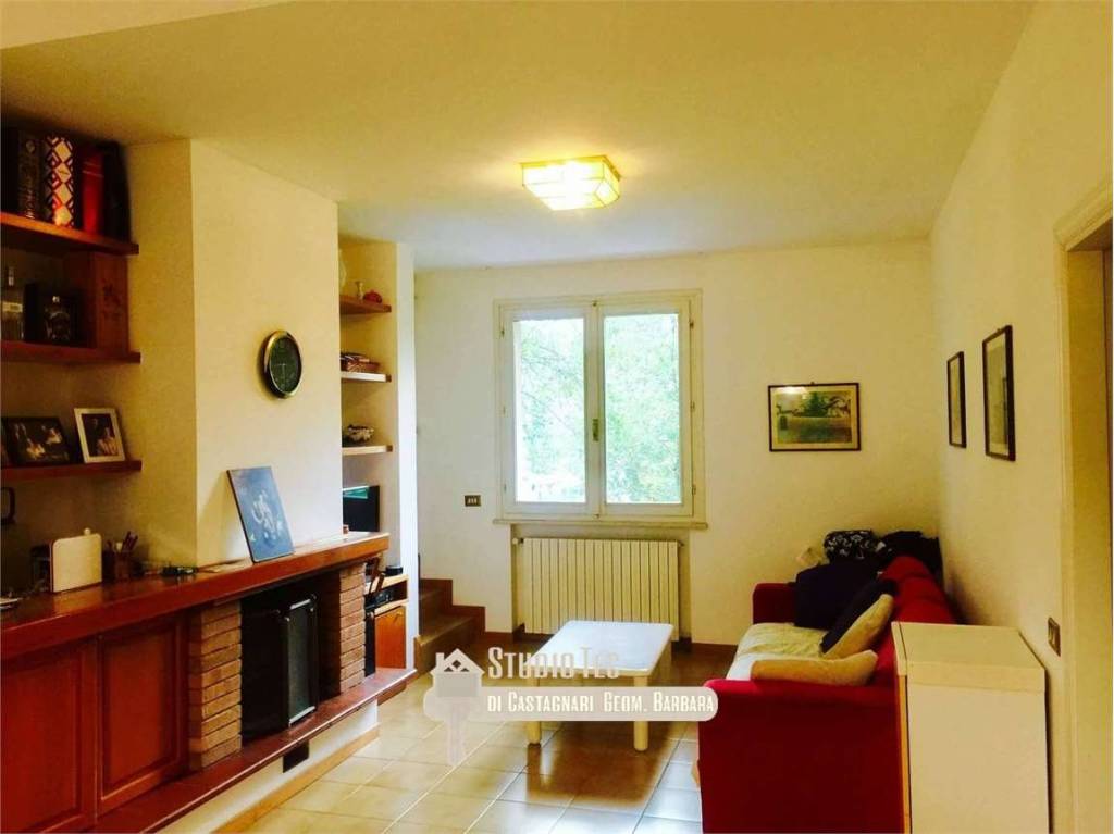 casa indipendente in vendita a Cervia