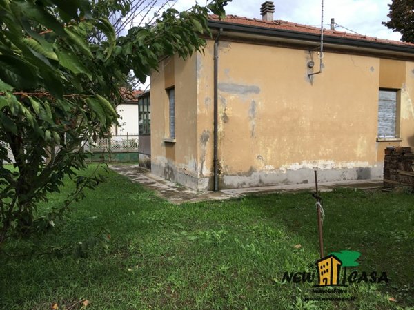 casa indipendente in vendita a Cervia
