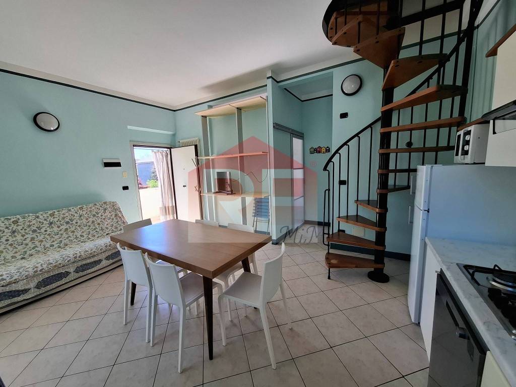 appartamento in vendita a Cervia in zona Pinarella