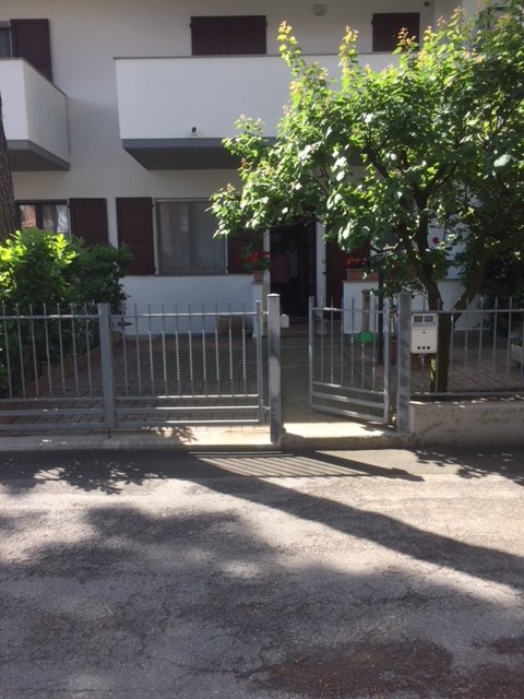 appartamento in vendita a Cervia in zona Pinarella