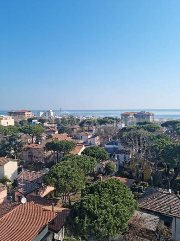 appartamento in vendita a Cervia in zona Milano Marittima