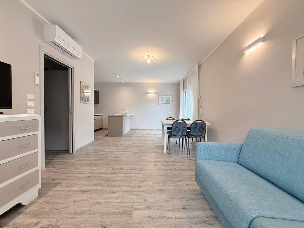 appartamento in vendita a Cervia in zona Pinarella