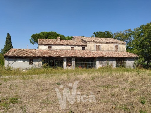 casale in vendita a Cervia in zona Montaletto