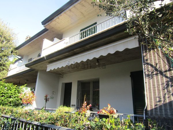 casa indipendente in vendita a Cervia