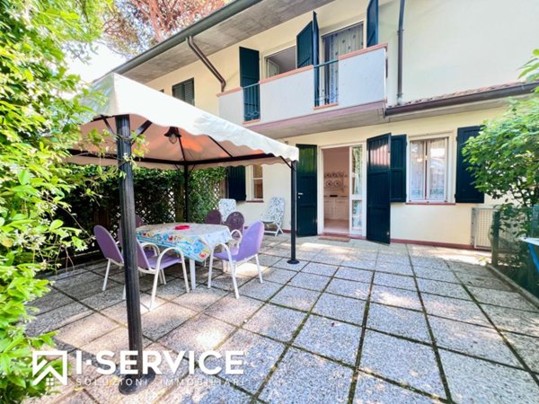 appartamento in vendita a Cervia in zona Milano Marittima