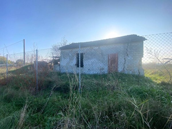 casa indipendente in vendita a Cervia in zona Montaletto