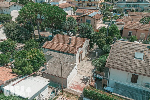 casa indipendente in vendita a Cervia