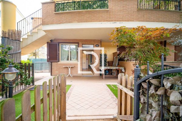 appartamento in vendita a Cervia in zona Pinarella