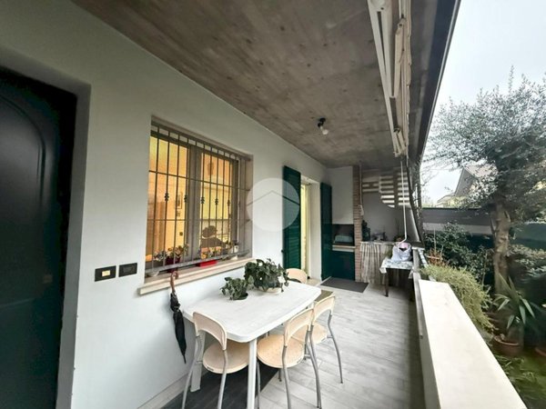 casa indipendente in vendita a Cervia in zona Pinarella