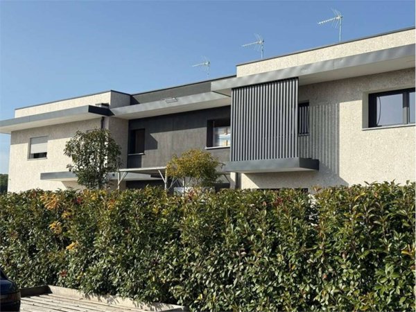 casa indipendente in vendita a Cervia