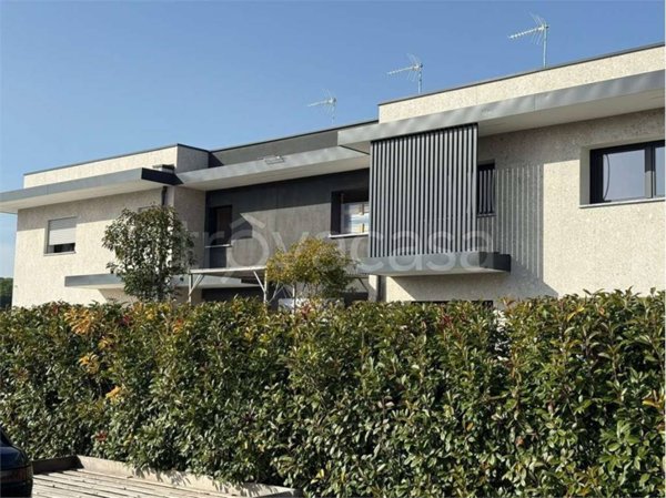 casa indipendente in vendita a Cervia