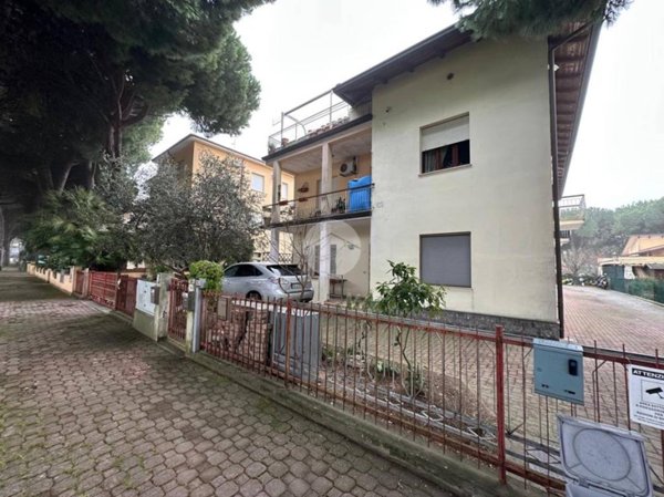 appartamento in vendita a Cervia in zona Pinarella