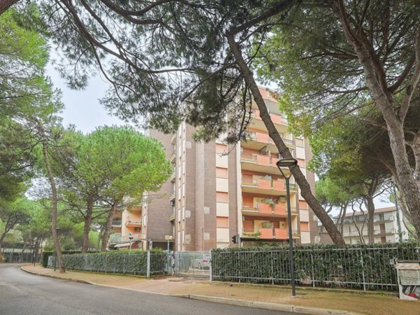 appartamento in vendita a Cervia in zona Milano Marittima