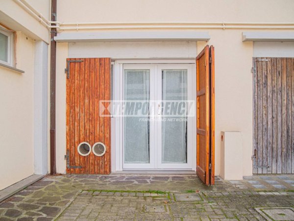 appartamento in vendita a Cervia in zona Pinarella