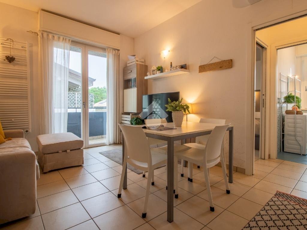 appartamento in vendita a Cervia in zona Pinarella