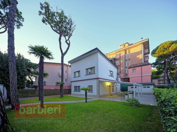 casa indipendente in vendita a Cervia in zona Milano Marittima