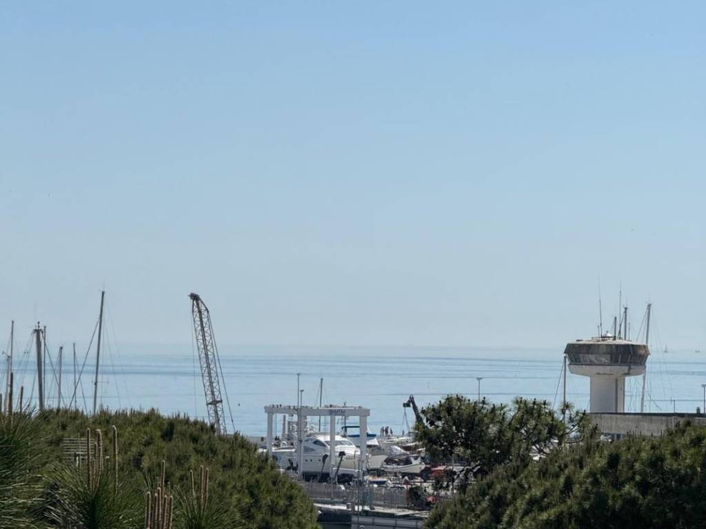 appartamento in vendita a Cervia in zona Milano Marittima