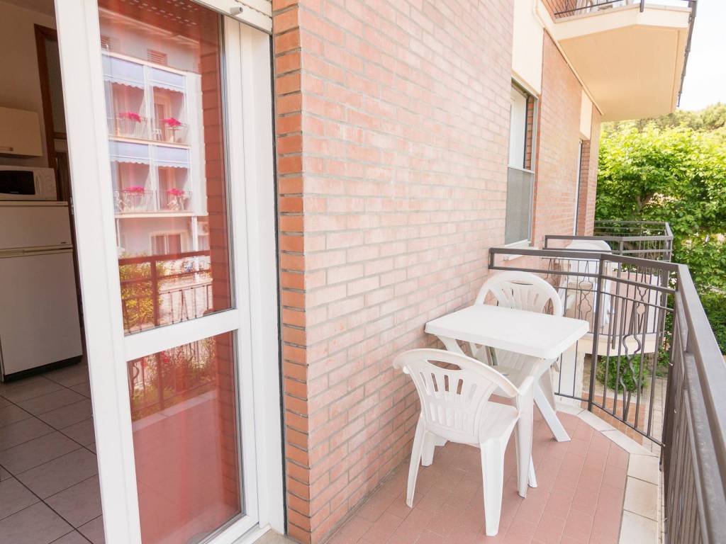 appartamento in vendita a Cervia in zona Pinarella