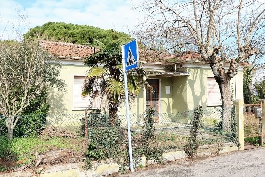 casa indipendente in vendita a Cervia in zona Pinarella