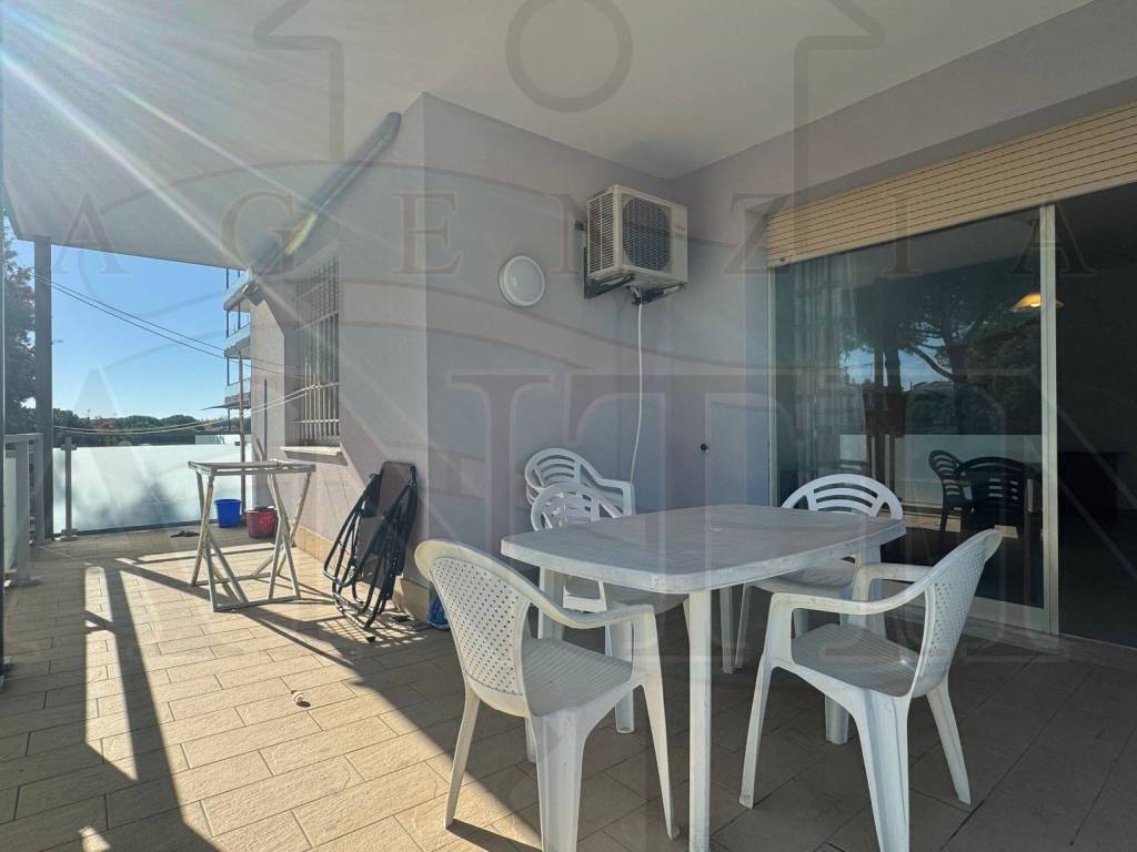 appartamento in vendita a Cervia in zona Pinarella