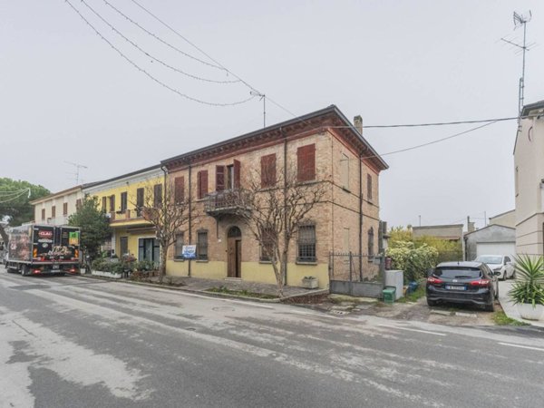 casa indipendente in vendita a Cervia in zona Castiglione di Cervia