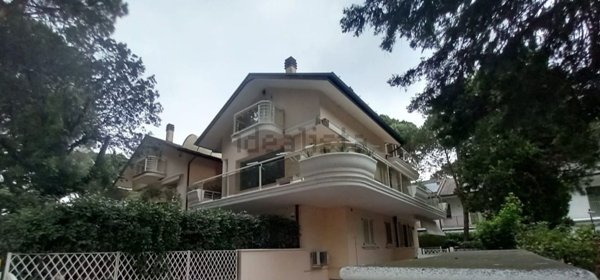 appartamento in vendita a Cervia in zona Milano Marittima