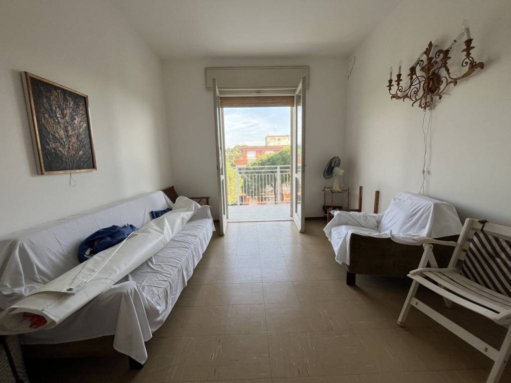 appartamento in vendita a Cervia in zona Montaletto