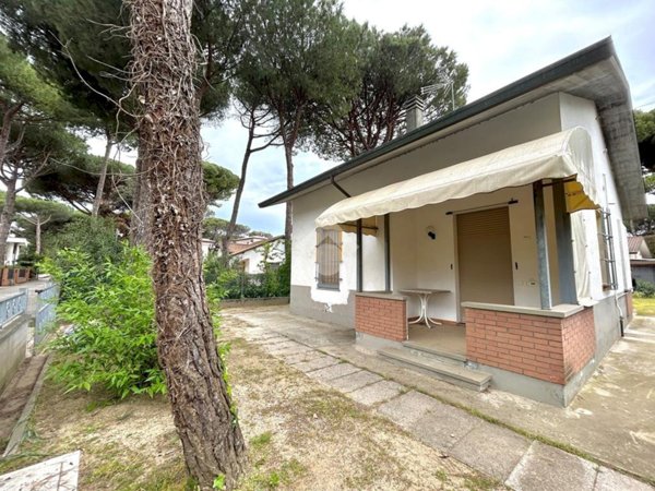 casa indipendente in vendita a Cervia in zona Milano Marittima