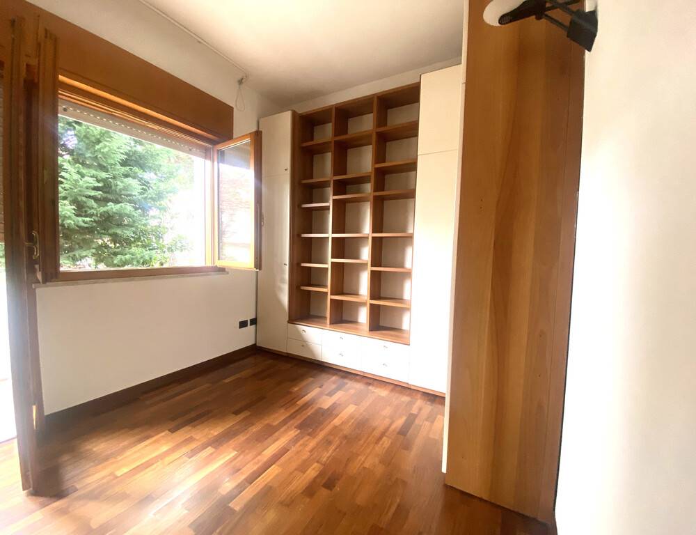 appartamento in vendita a Cervia in zona Milano Marittima