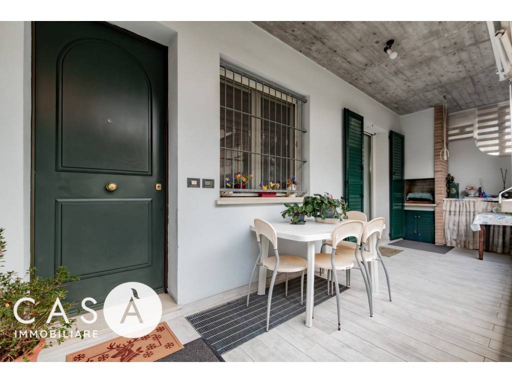 casa indipendente in vendita a Cervia