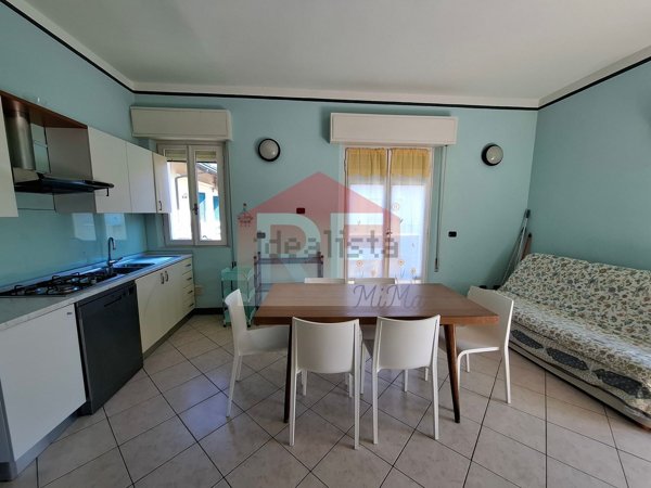 appartamento in vendita a Cervia in zona Pinarella