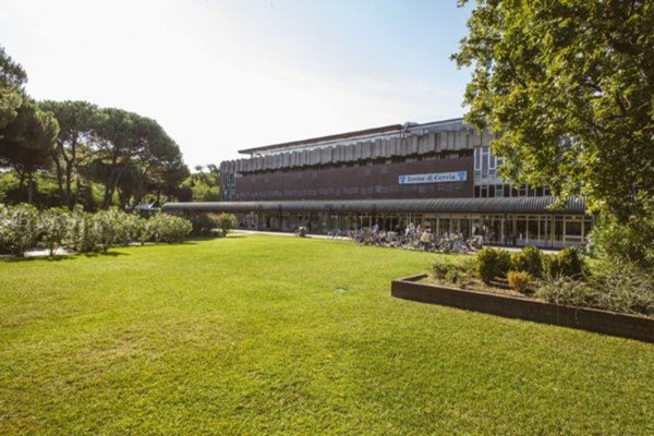 appartamento in vendita a Cervia in zona Terme