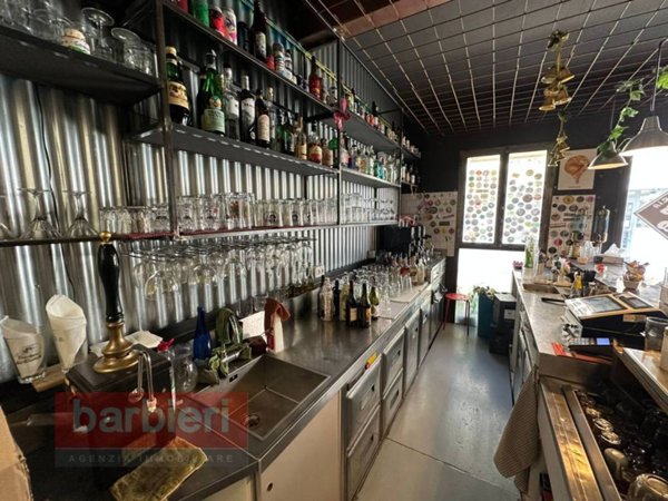 negozio in vendita a Cervia