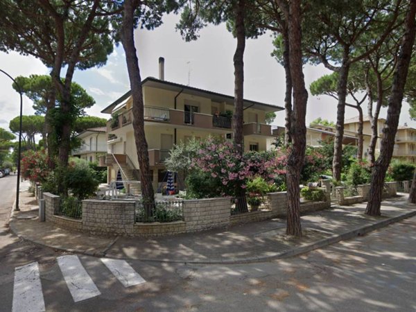 appartamento in vendita a Cervia in zona Pinarella