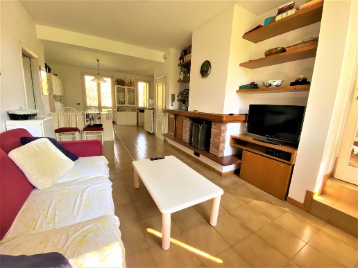 casa indipendente in vendita a Cervia