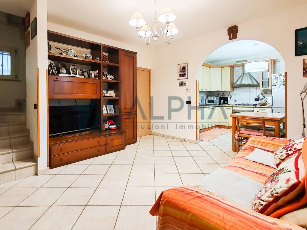 casa indipendente in vendita a Cervia