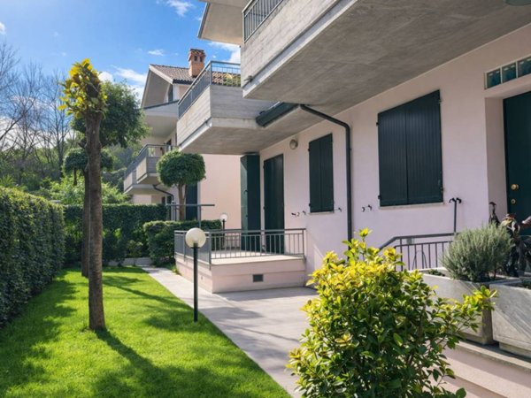 appartamento in vendita a Cervia in zona Pinarella