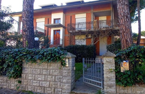 appartamento in vendita a Cervia in zona Milano Marittima