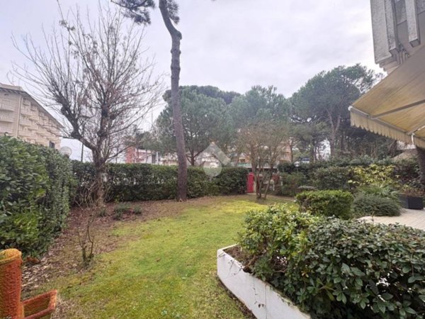 appartamento in vendita a Cervia in zona Milano Marittima
