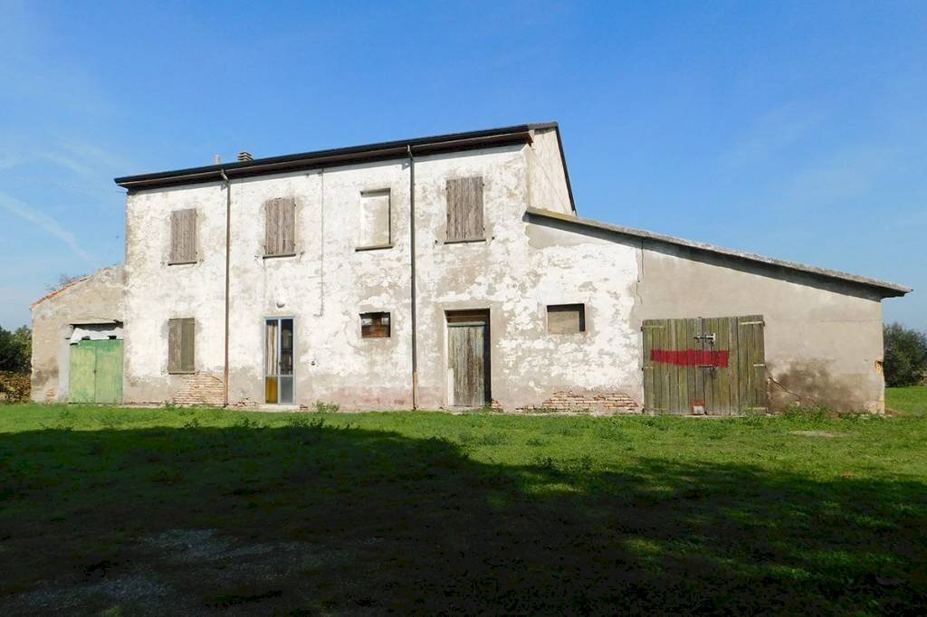 casa indipendente in vendita a Cervia in zona Milano Marittima